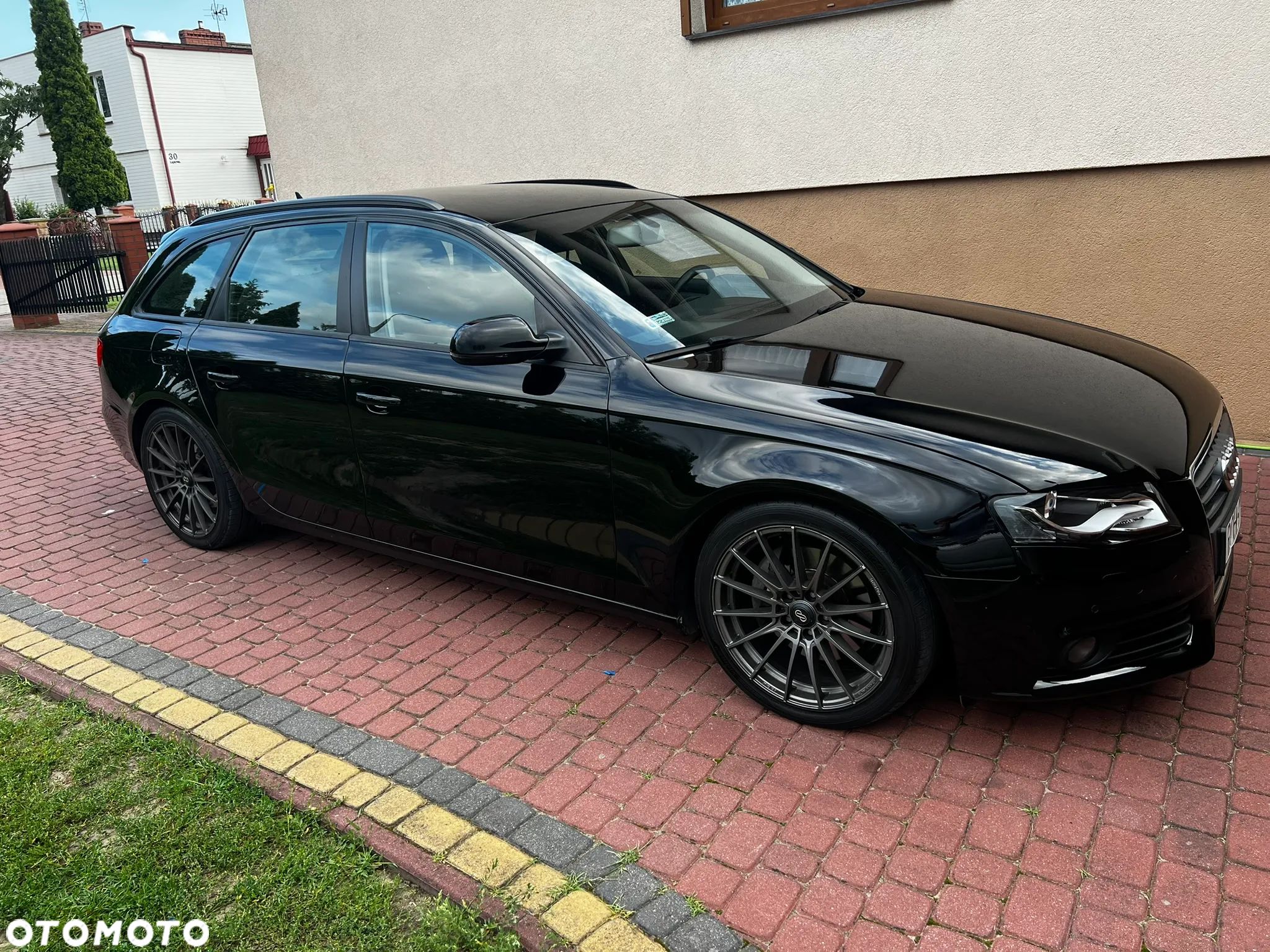 Audi A4 2.0 TDI DPF multitronic Attraction - 1