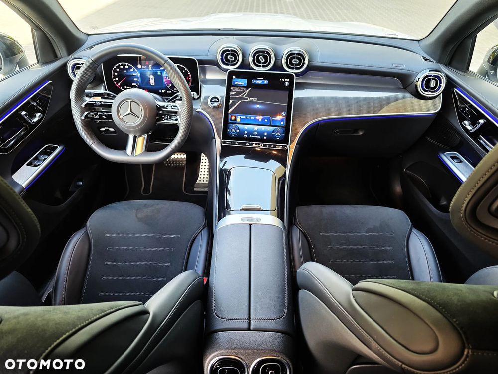 Mercedes-Benz GLC 220 d mHEV 4-Matic AMG Line - 11