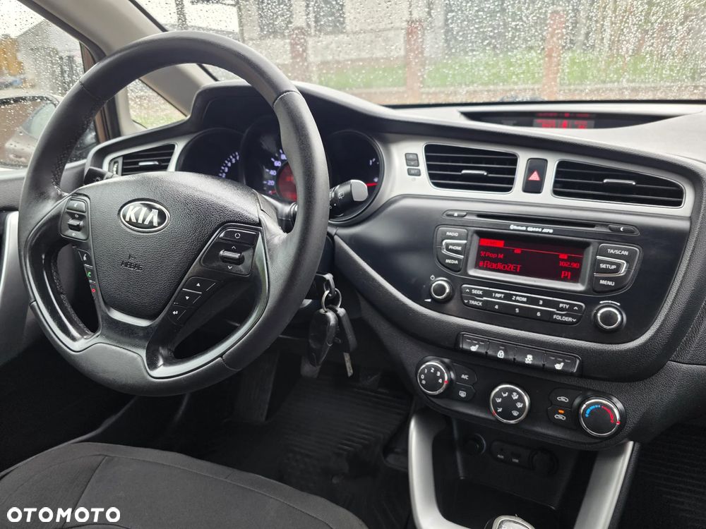Kia Ceed 1.6 GDI L - 16