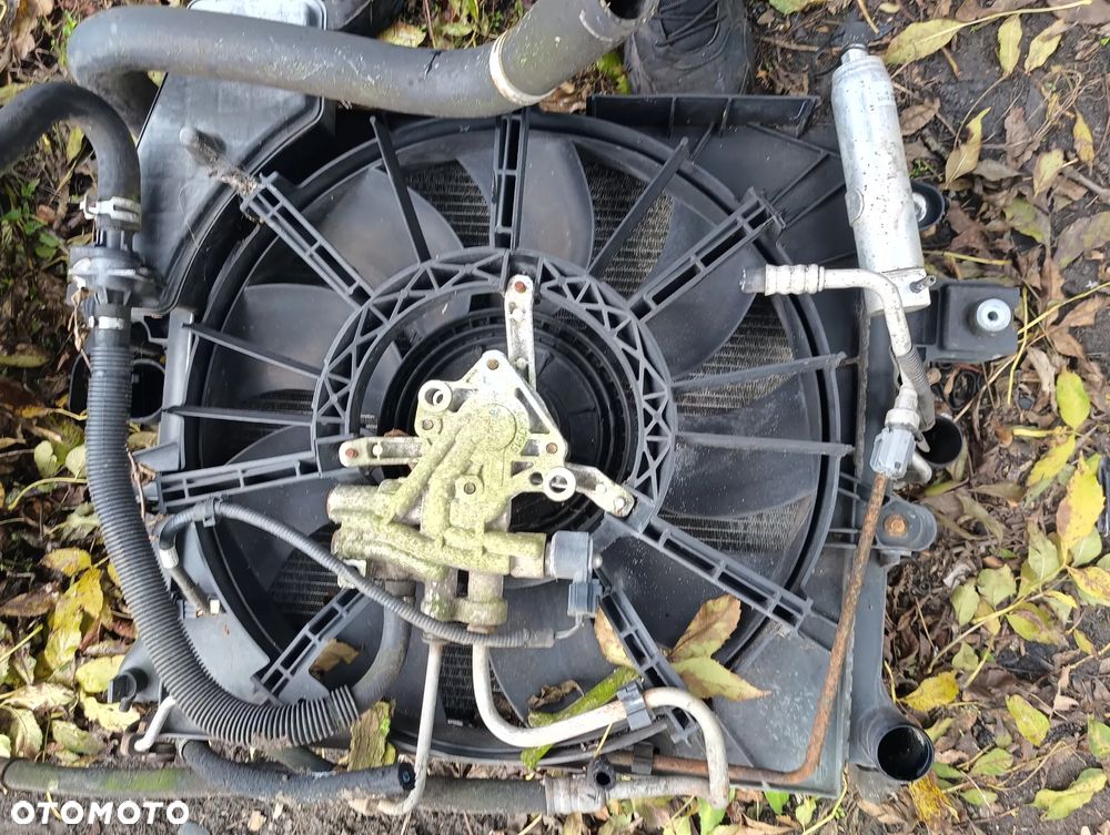 CHLODNICE JEEP GRAND CHEROKEE WK WH 3.0 - 2