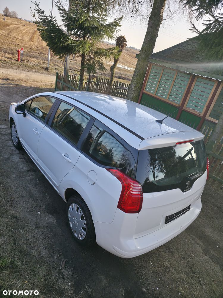 Peugeot 5008 - 6