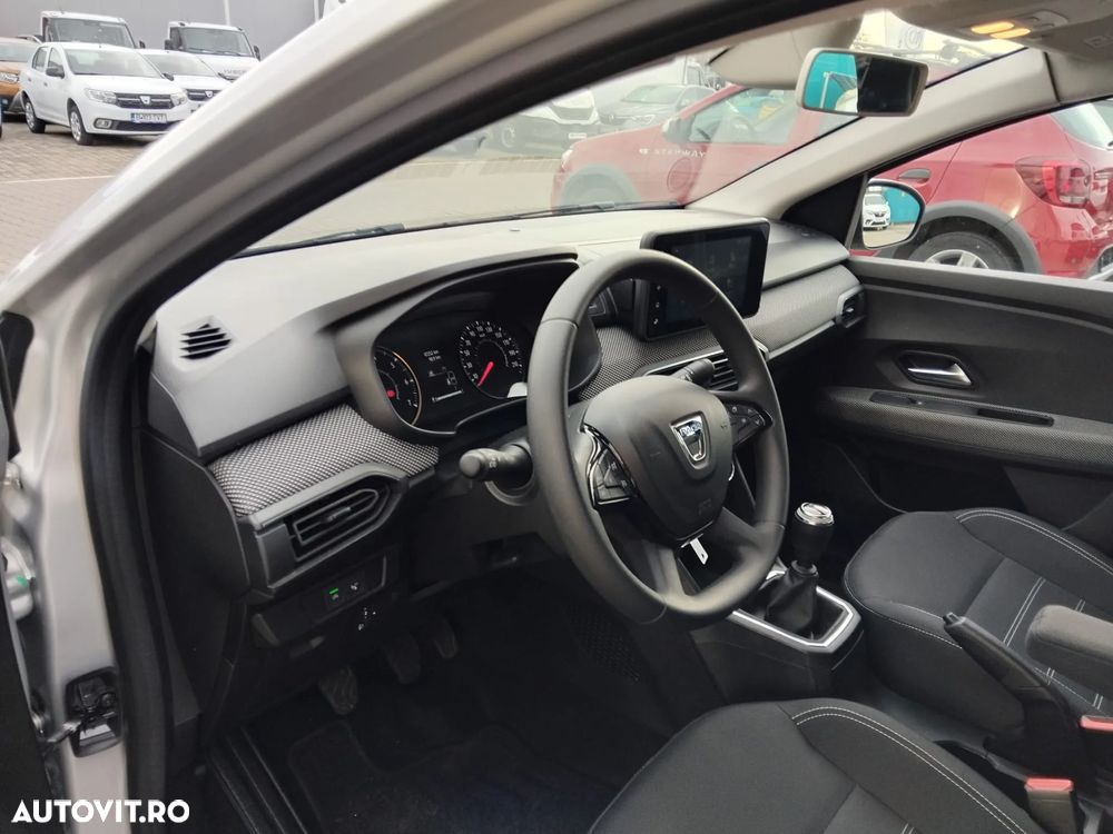 Dacia Logan TCe 90 MT6 Expression - 6