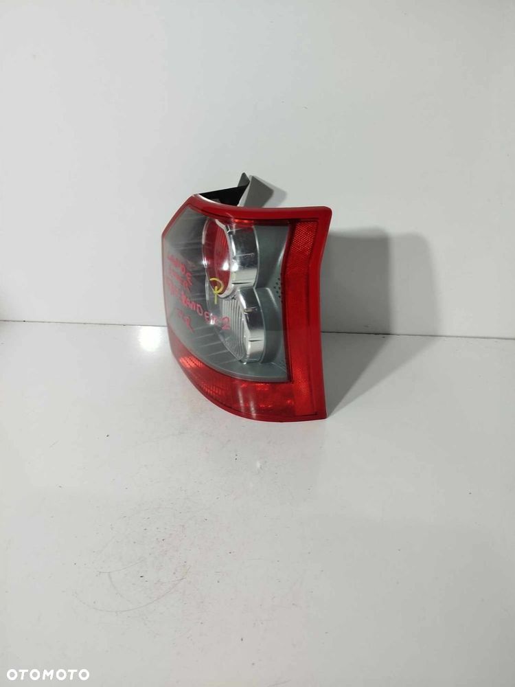 LAMPA PRAWA TYLNA LAND ROVER FEELANDER II 06-10 - 2