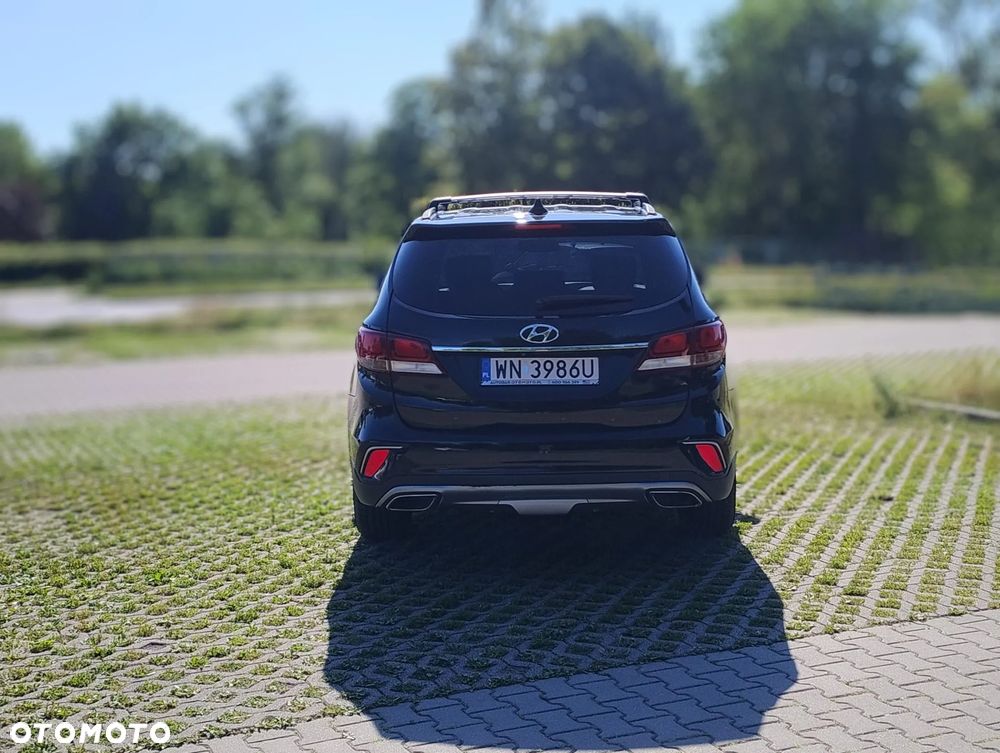 Hyundai Santa Fe - 5