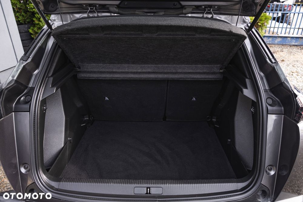 Peugeot 2008 PureTech 130 EAT8 Allure - 40