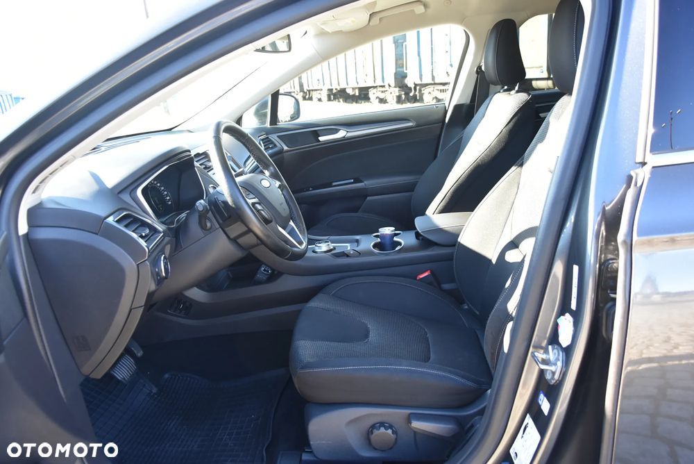 Ford Mondeo 2.0 EcoBlue Titanium - 9