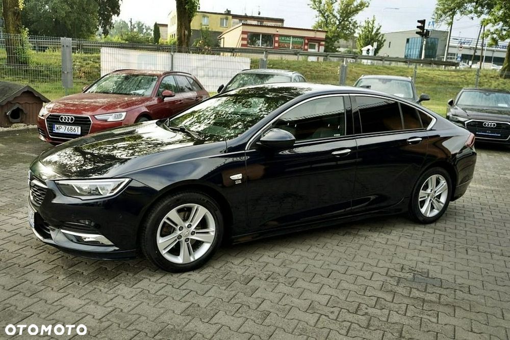 Opel Insignia - 2