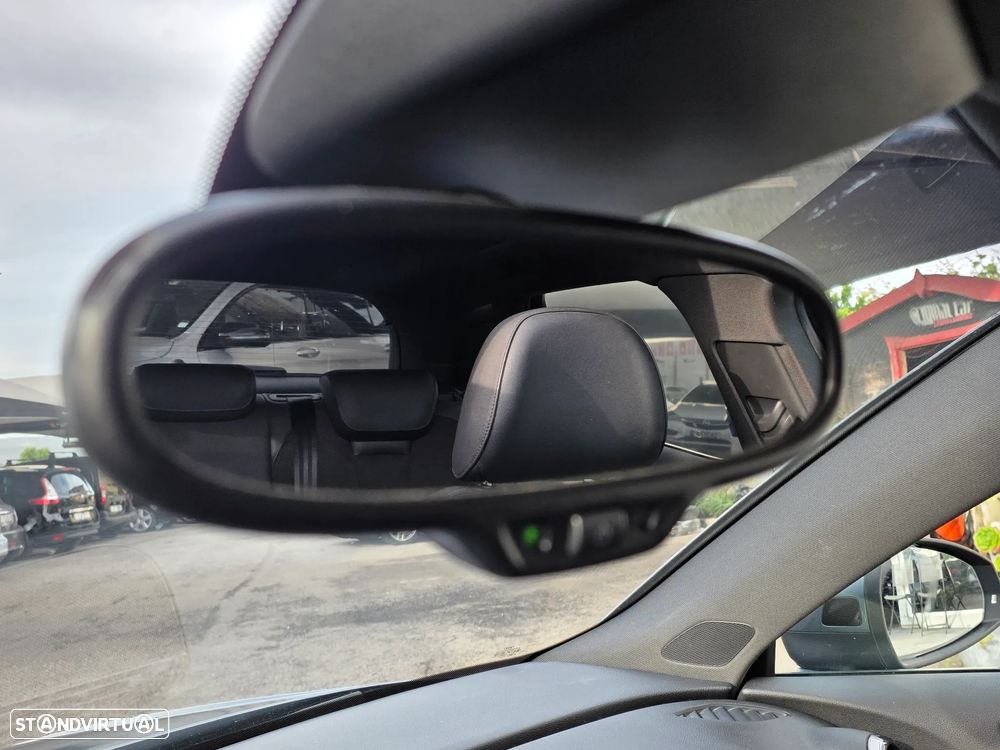 Audi A3 Sportback 2.0 TDI S-line - 45