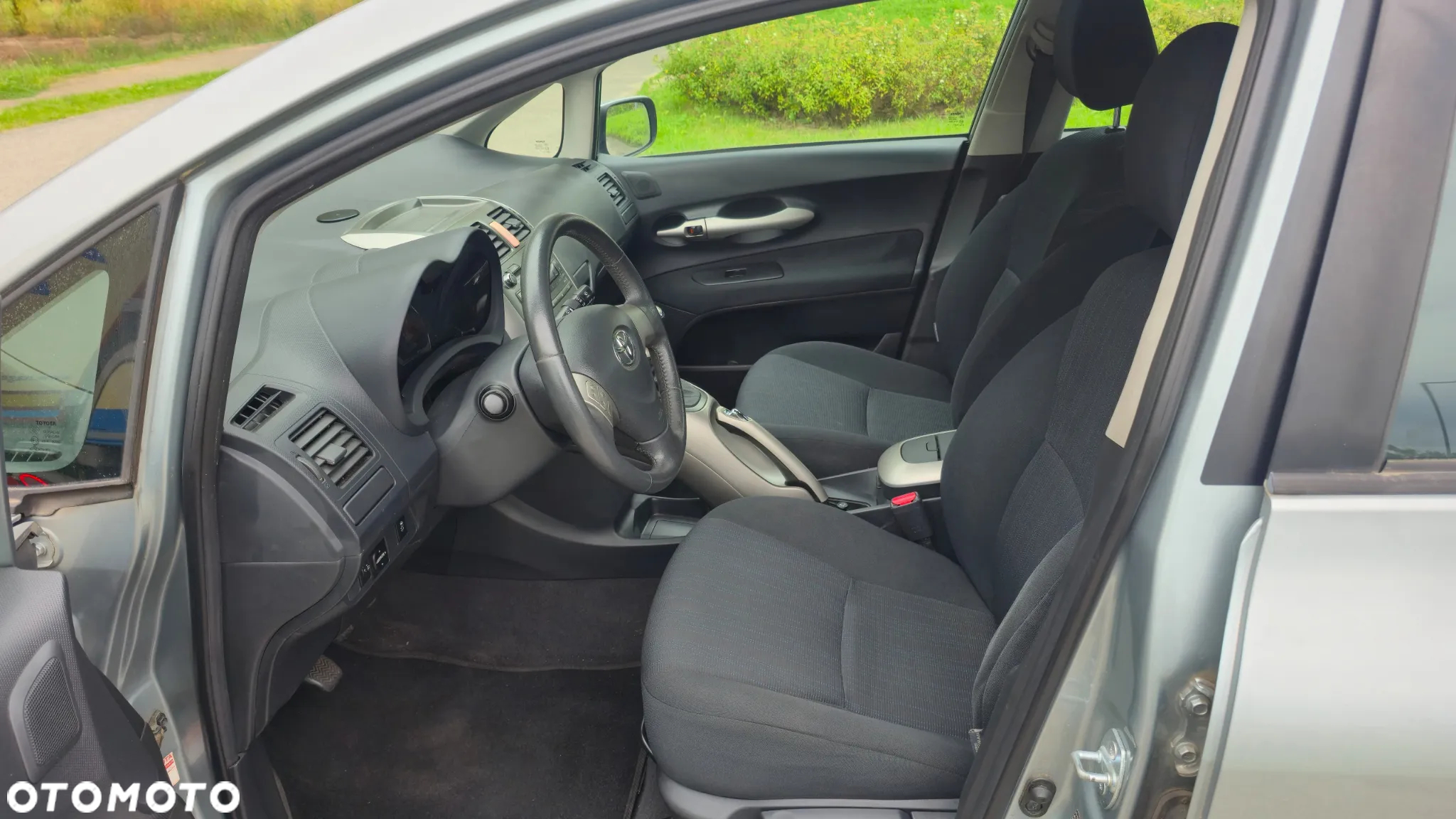 Toyota Auris 2.0 D-4D Team - 10