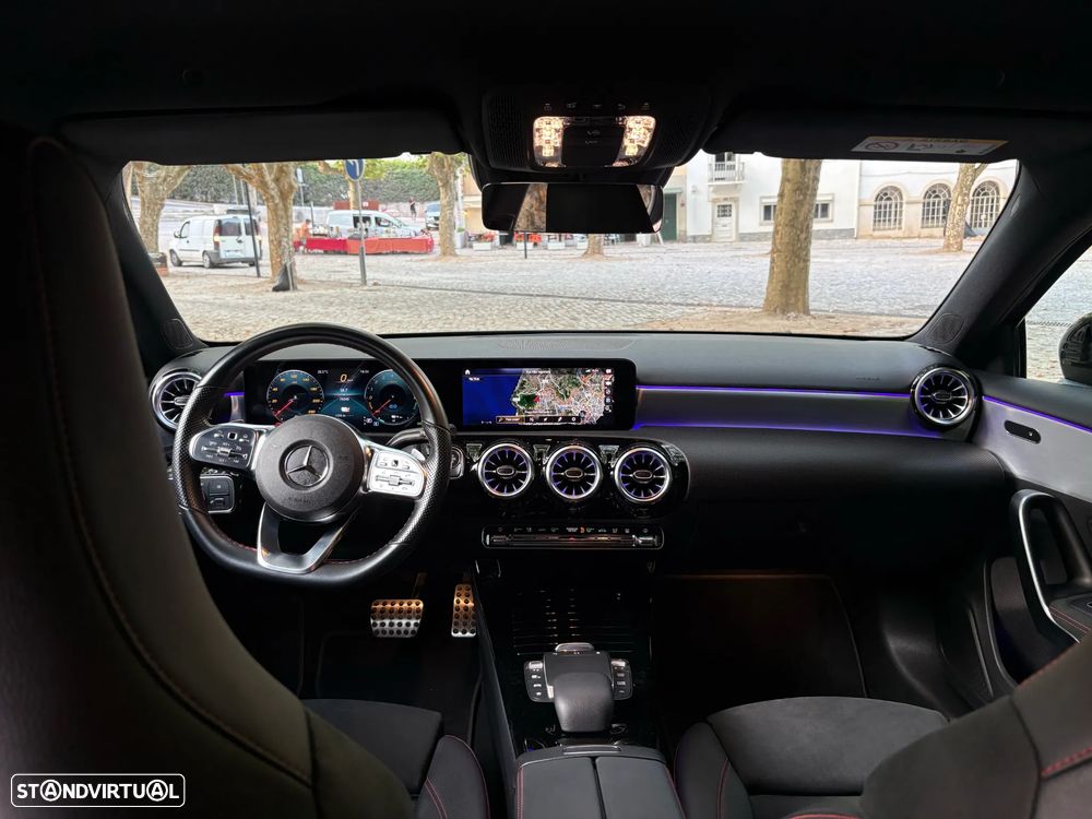 Mercedes-Benz A 250 e AMG Line - 3