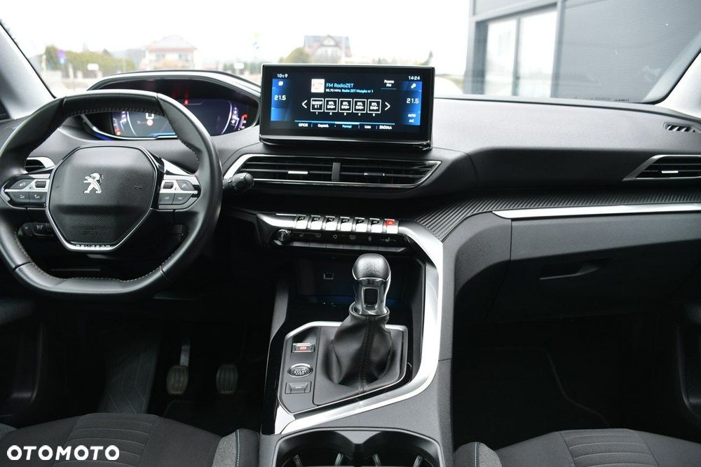 Peugeot 3008 1.2 PureTech Active Pack S&S - 17