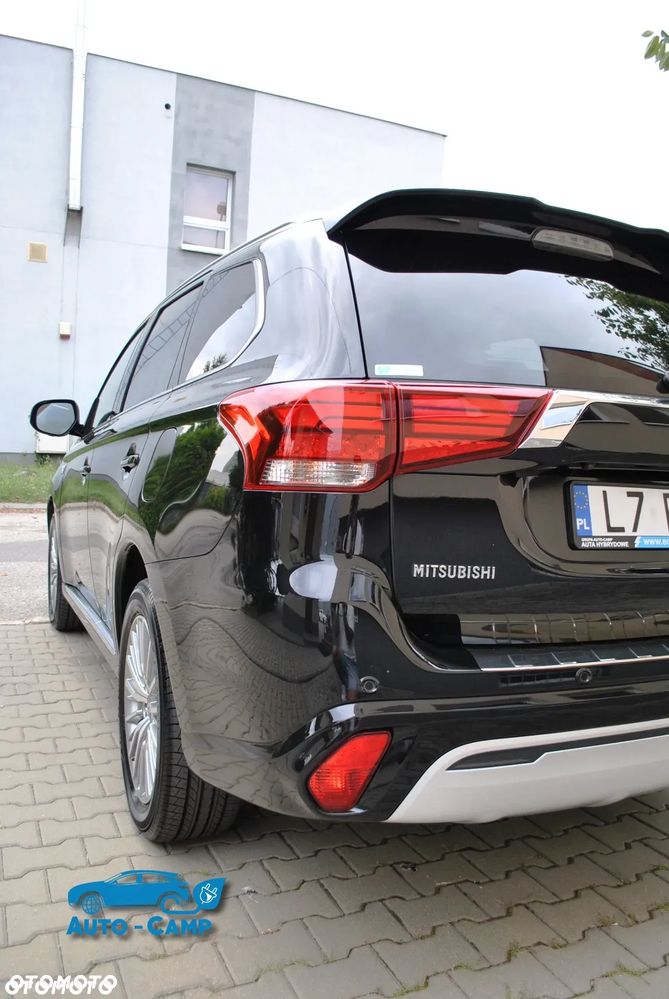 Mitsubishi Outlander PHEV Instyle + - 36