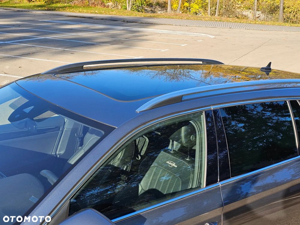 Skoda Superb 2023 photo 2
