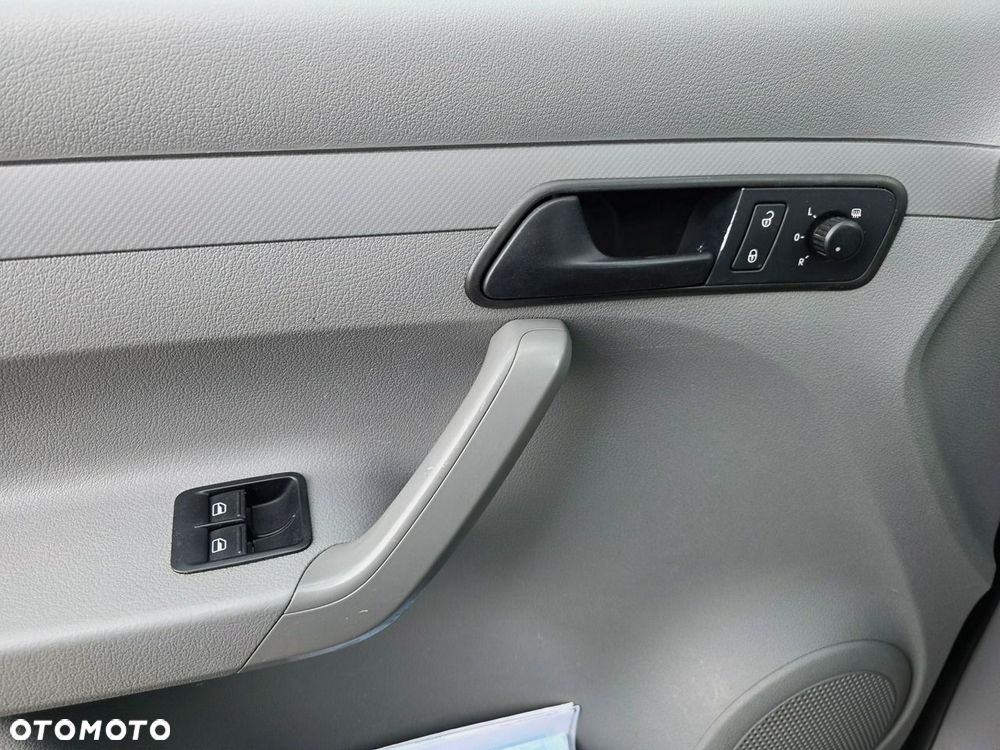 Volkswagen Caddy - 16