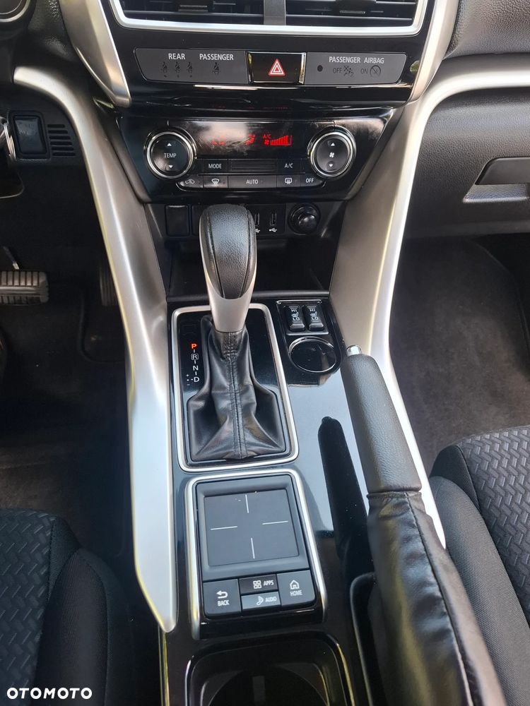 Mitsubishi Eclipse Cross 1.5 T-MIVEC (ClearTec) CVT 2WD Active+ - 20