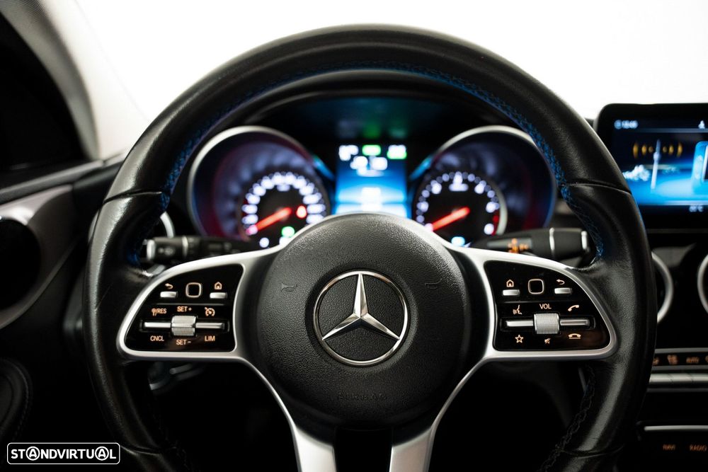 Mercedes-Benz C 300 de Avantgarde - 10