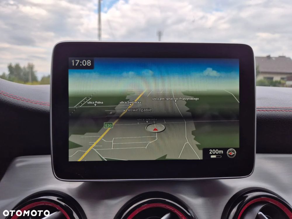 Mercedes-Benz CLA AMG 45 4-Matic - 32
