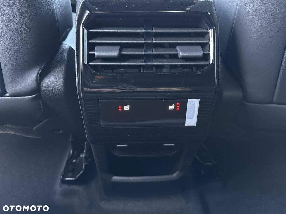 Peugeot 3008 1.6 PHEV 195 GT E-DCS7 - 18