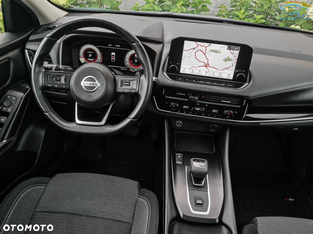Nissan Qashqai 1.3 DIG-T N-Connecta DCT - 22