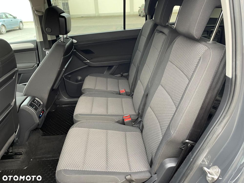 Volkswagen Touran 2.0 TDI SCR Comfortline - 13