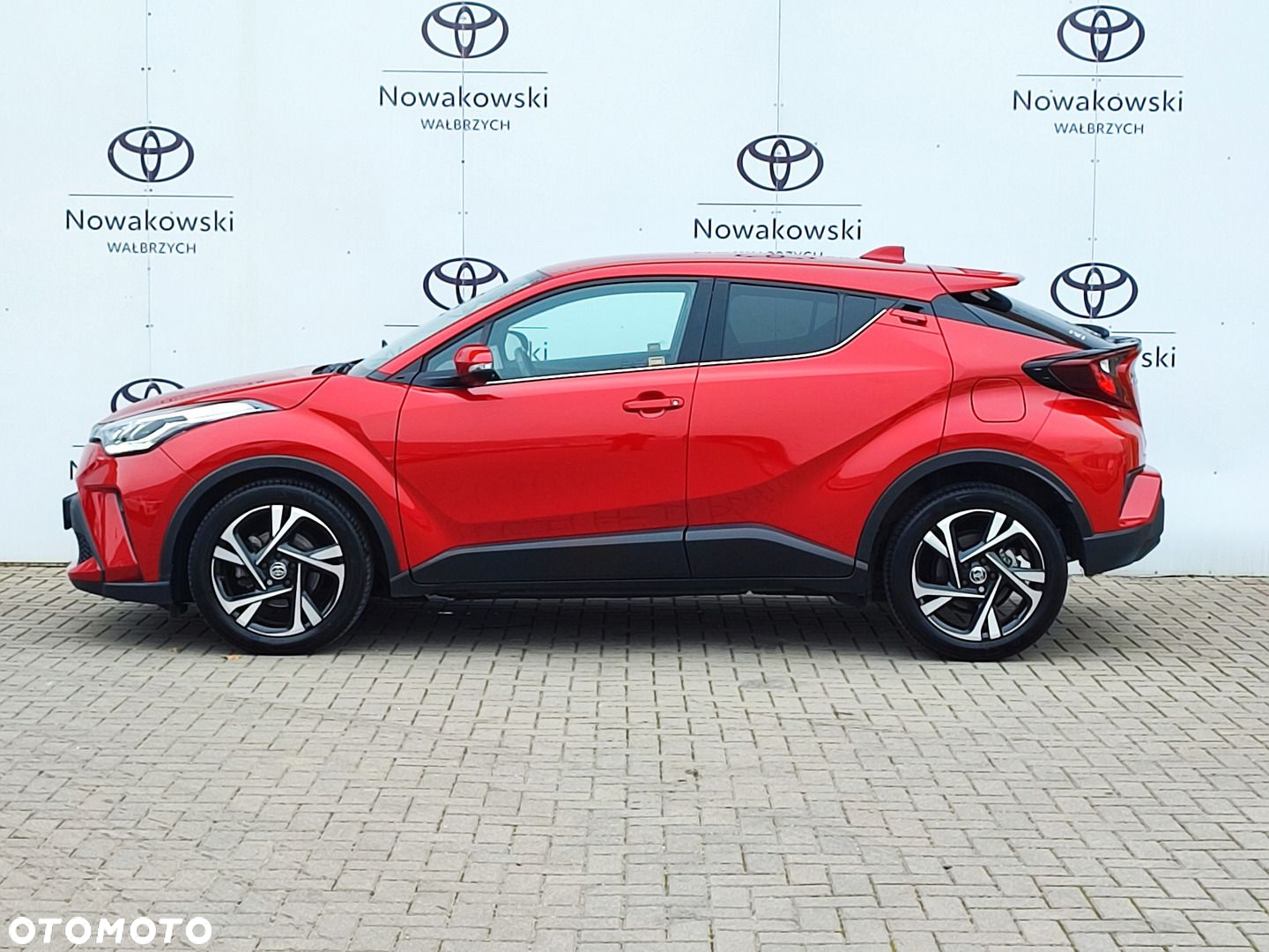 Toyota C-HR - 5