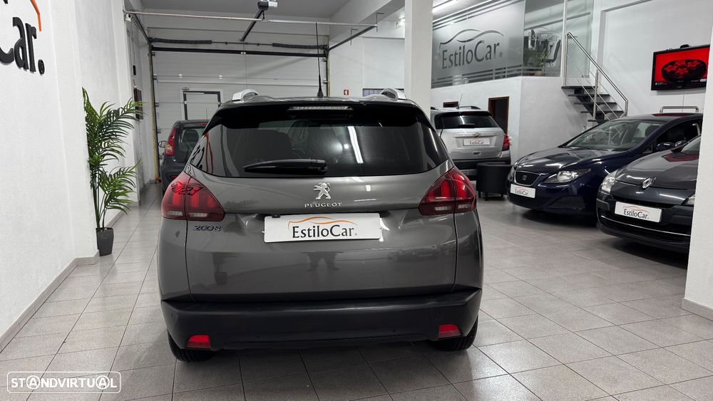 Peugeot 2008 1.2 PureTech Style - 19