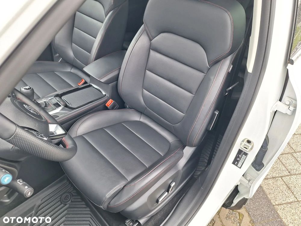 MG HS 1.5 T-GDI Excite - 12