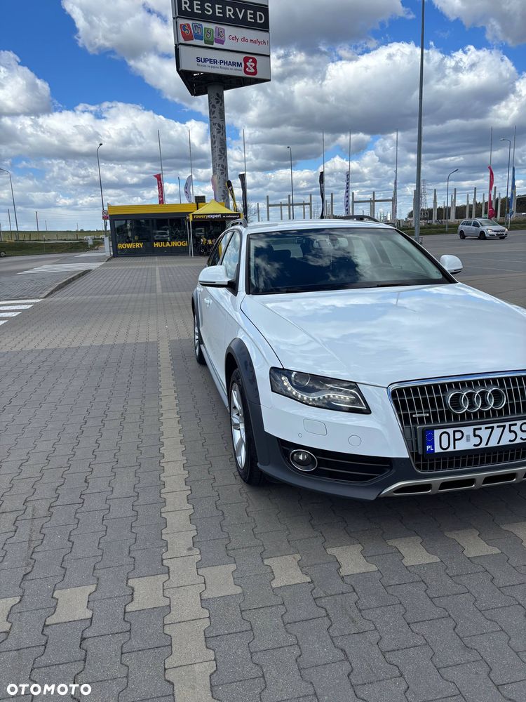Audi A4 Allroad - 8