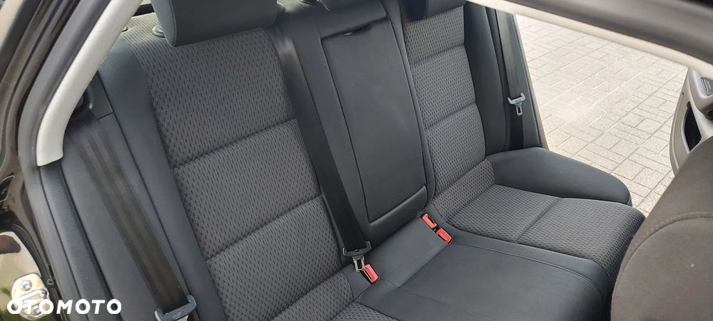 Audi A6 Avant 2.7 TDI - 32