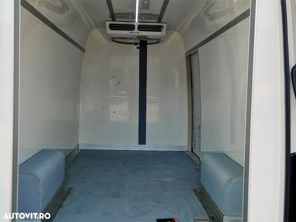 Volkswagen Crafter - 15