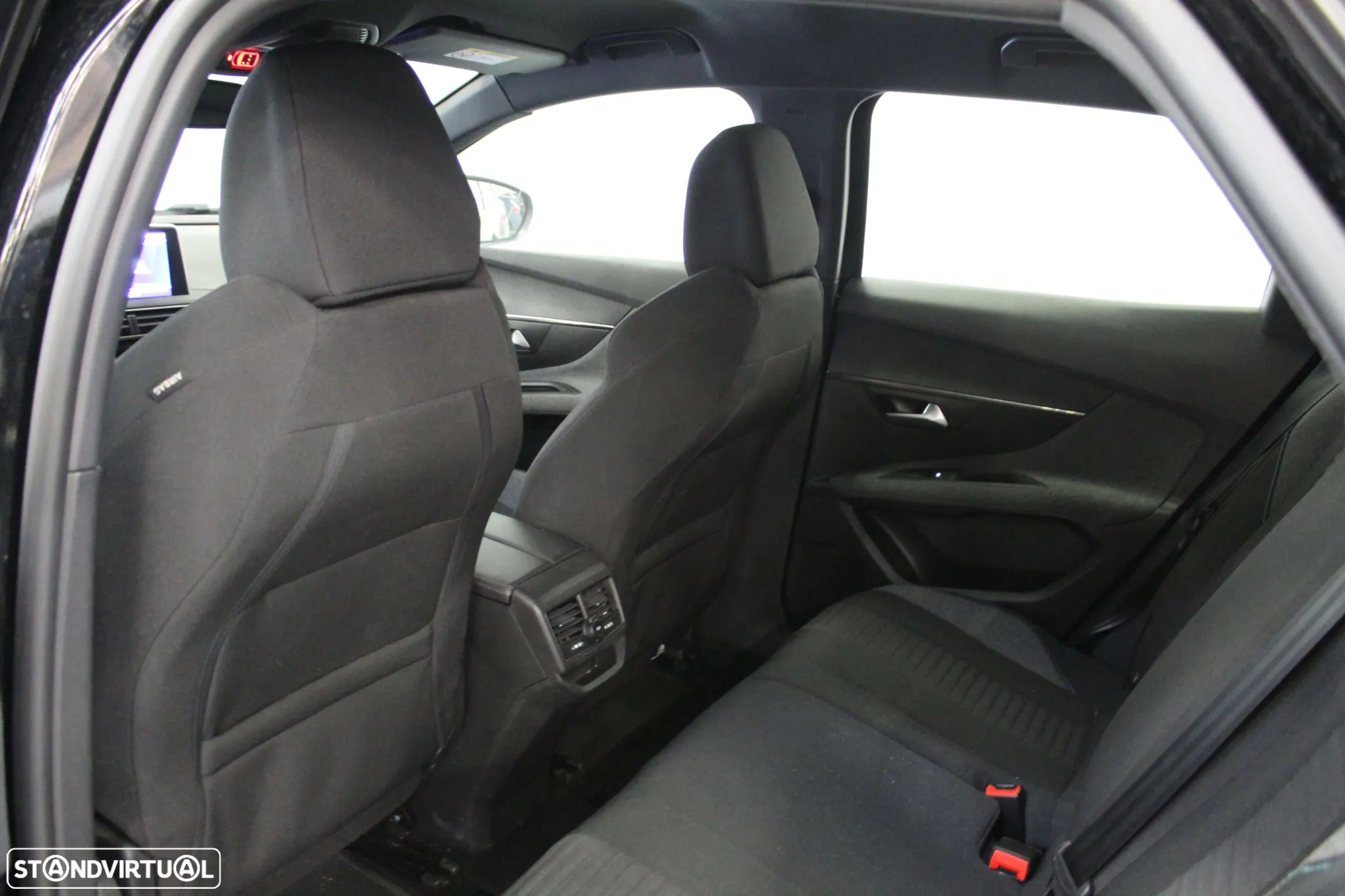 Peugeot 3008 1.2 PureTech Active Pack - 20