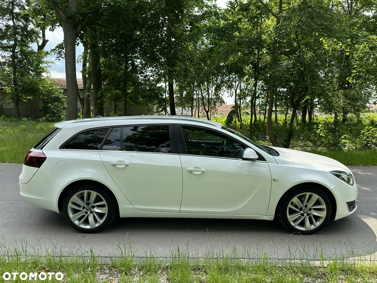 Opel Insignia - 11