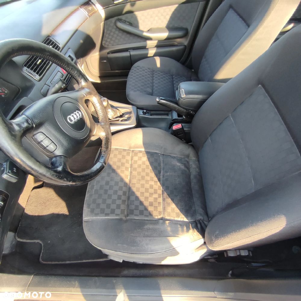 Audi A6 Avant 1.8T - 11