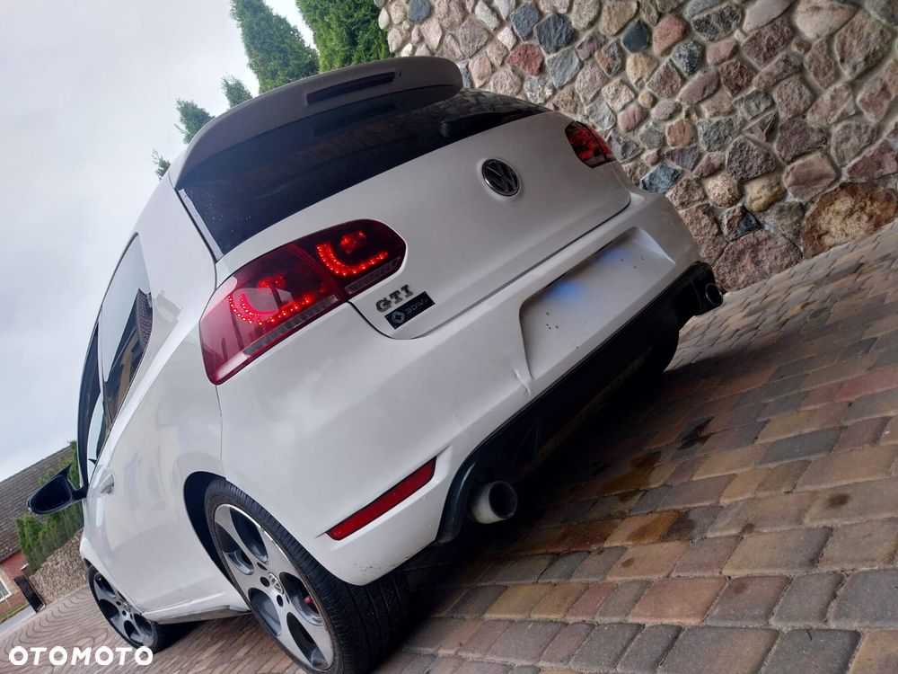 Volkswagen Golf - 7