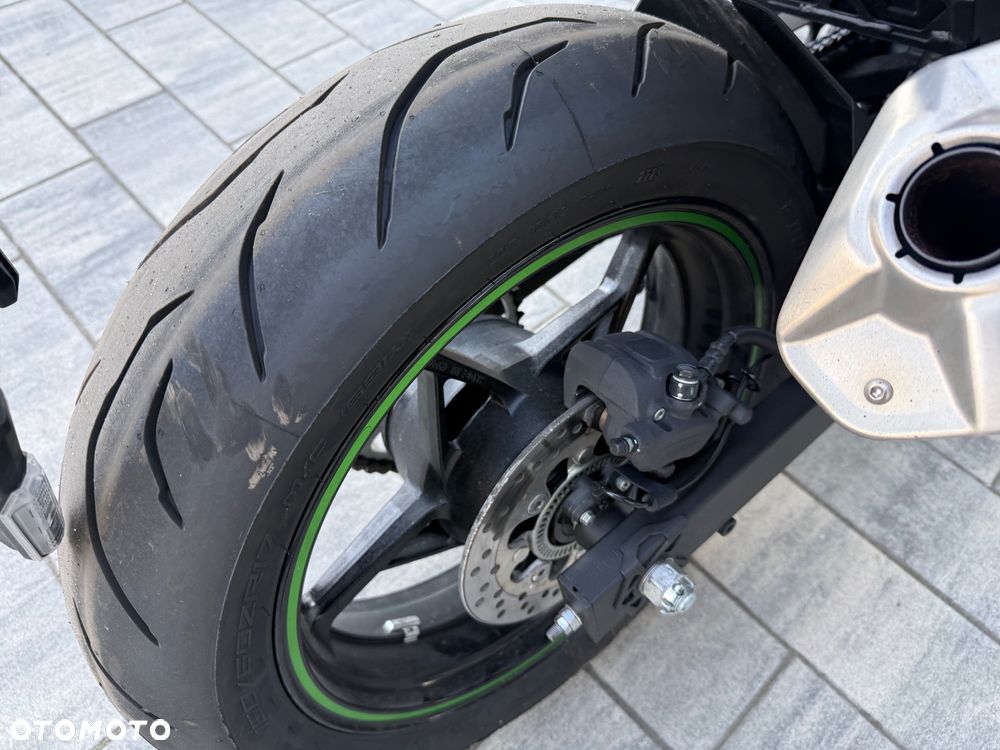 Kawasaki Ninja 500 - 10