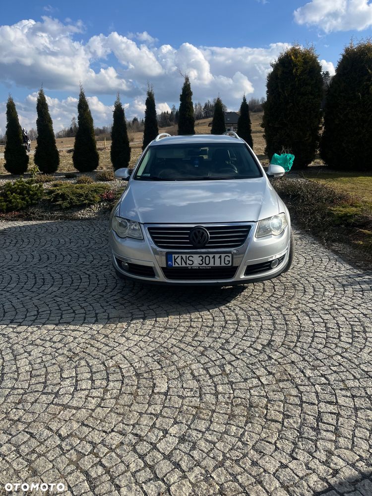Volkswagen Passat - 2