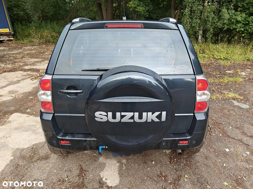 Suzuki Grand Vitara 1.6 De luxe - 7