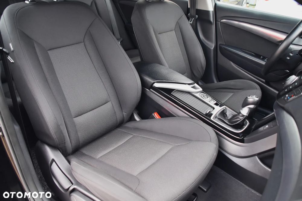 Hyundai i40 i40cw 1.7 CRDi Fifa World Cup Edition - 12