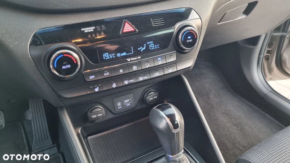 Hyundai Tucson 2.0 CRDi 4WD Automatik Passion Plus - 33