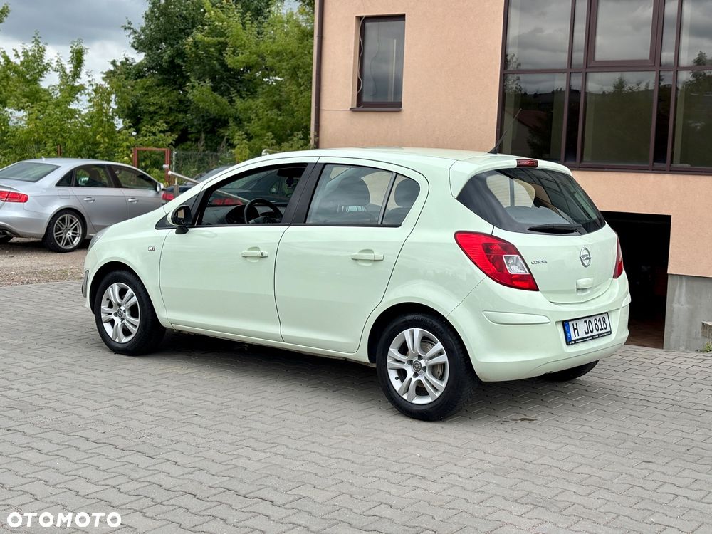 Opel Corsa - 11