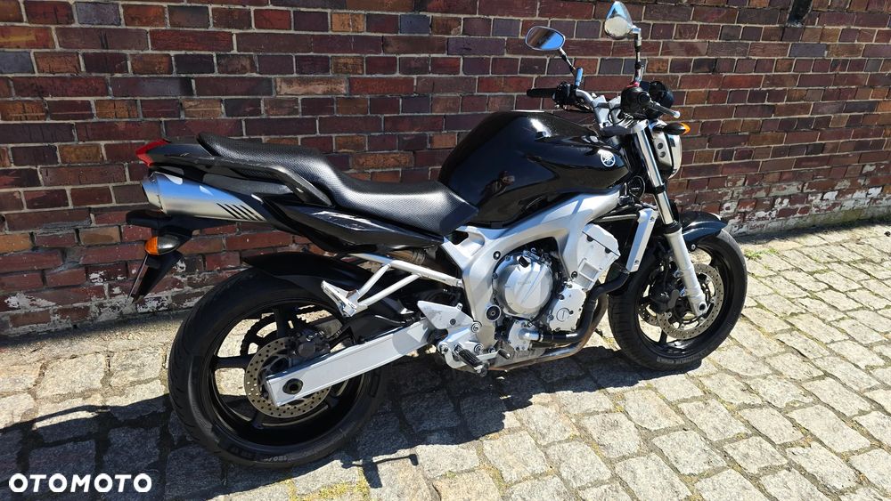 Yamaha FZ6 - 20
