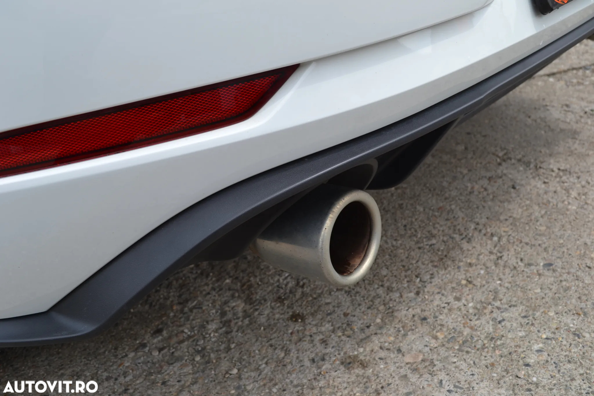 Volkswagen Golf 2.0 TSI DSG GTI Performance - 38