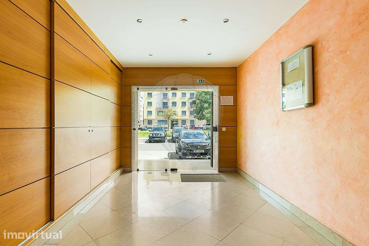 Apartamento T4 para arrendamento - Grande imagem: 2/25
