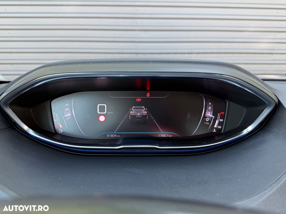 Peugeot 3008 BlueHDi 130 Stop & Start Active - 28