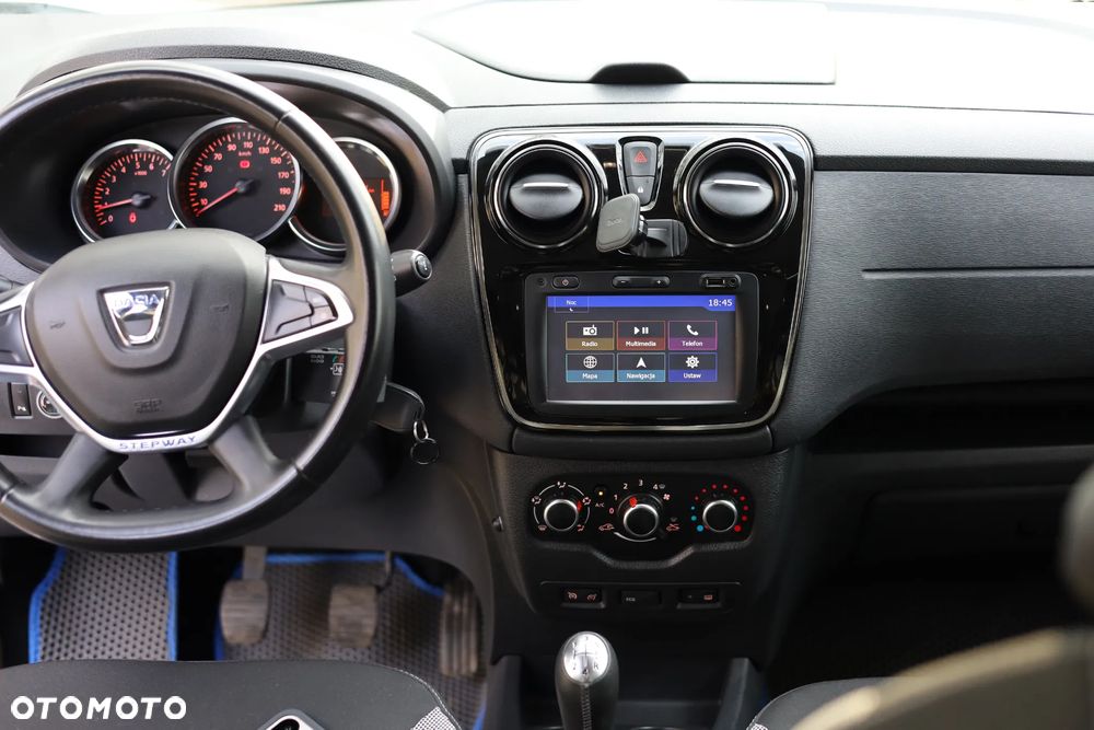 Dacia Lodgy 1.6 SCe Stepway S&S - 22