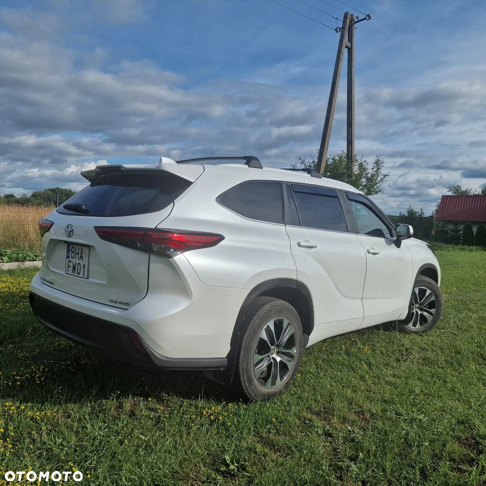 Toyota Highlander 2.5 Hybrid Comfort - 4