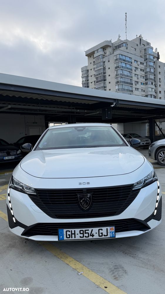 Peugeot 308 PureTech 130 EAT8 Active Pack - 11