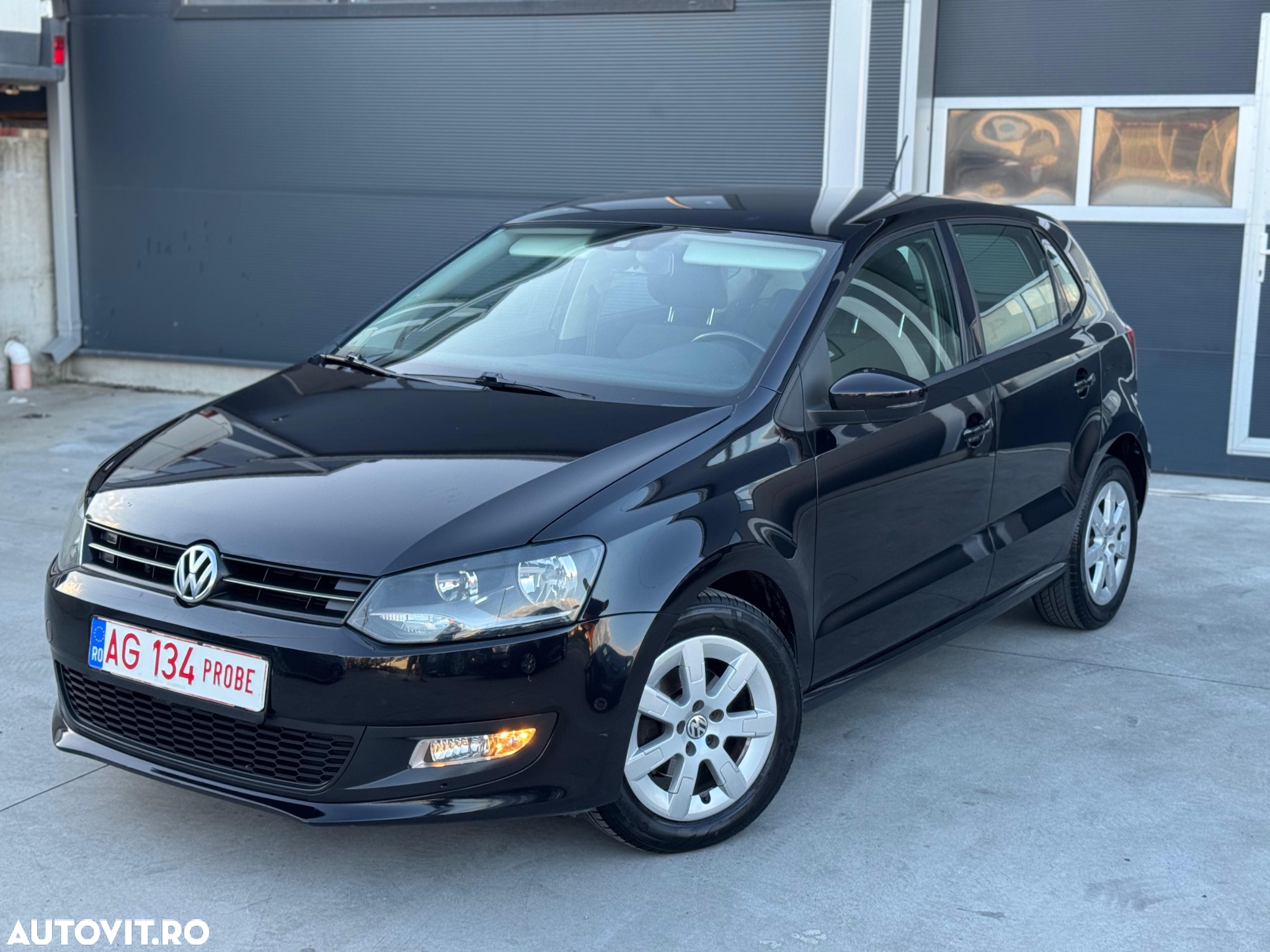 Volkswagen Polo 1.6 TDI DPF Trendline BlueMotion Technology - 13