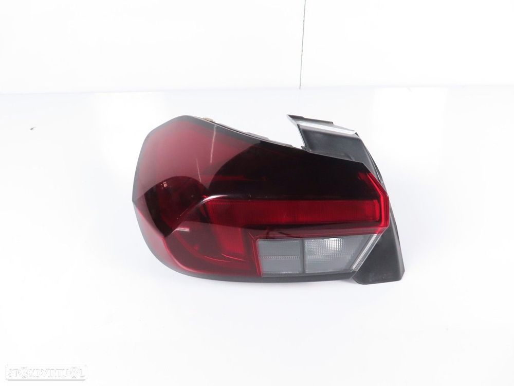 Farolim LED Esquerdo/Trás Usado / Original OPEL CORSA F 9829317380 - 1