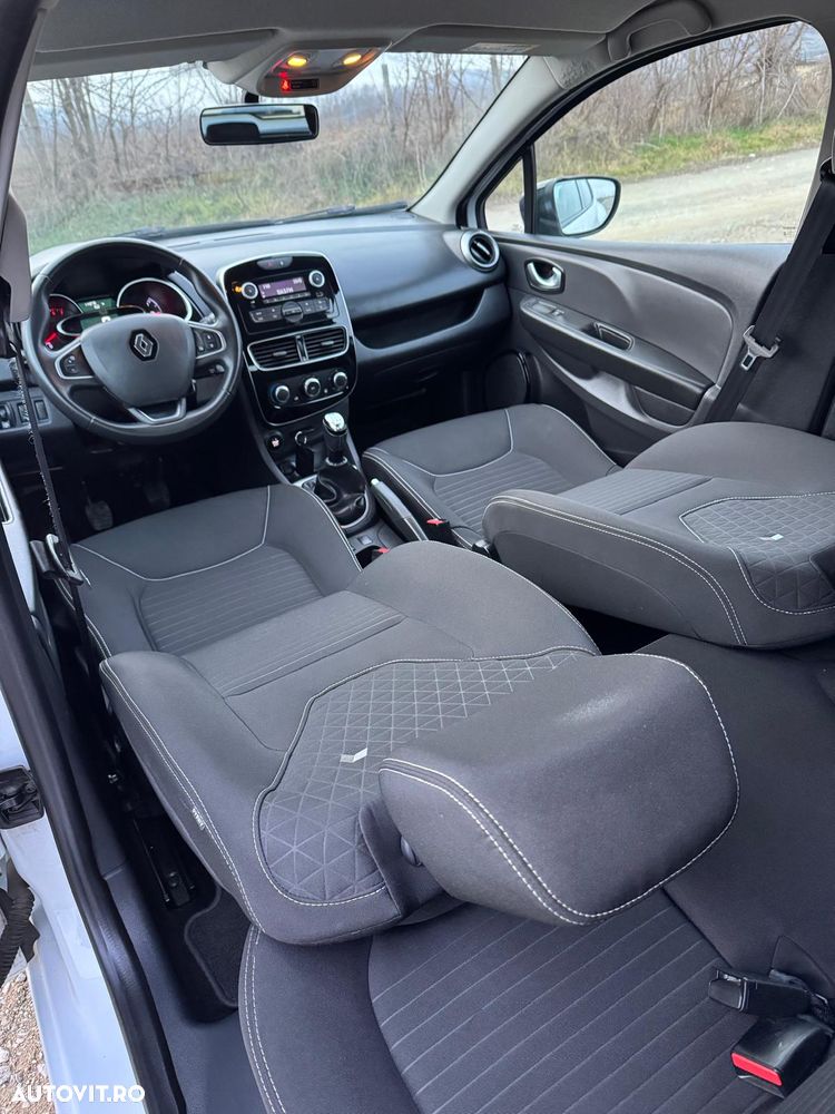 Renault Clio 1.2 16V 75 Limited - 4